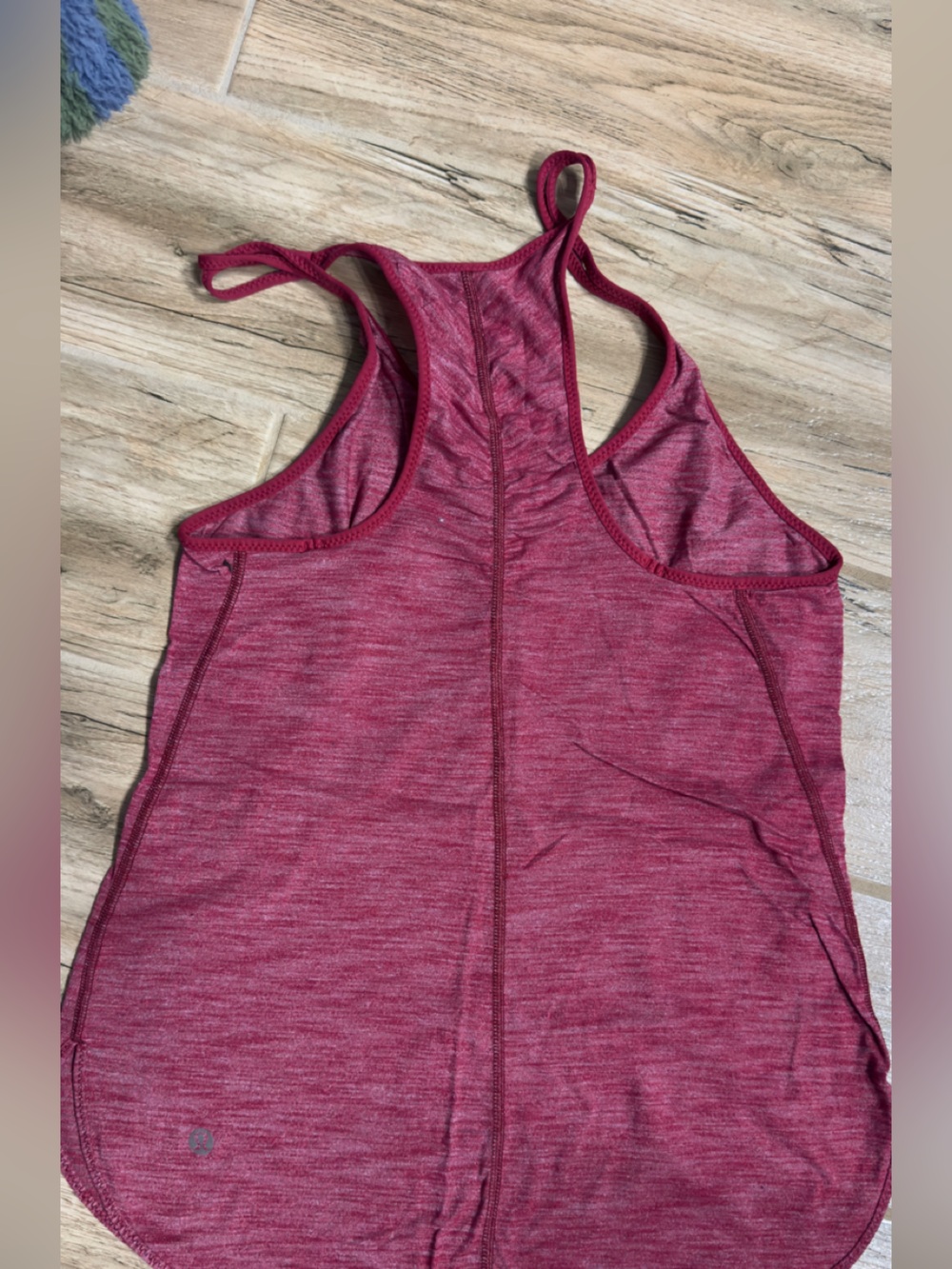 lululemon athletica Heathered Raspberry Racerback Tank - Picture 2 of 3